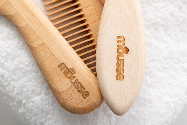 Brosse à cheveux bois brut